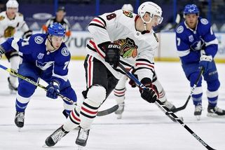 Co to má být? Kanonýr Kubalík v Chicagu přestal chodit na přesilovku - Sport.cz